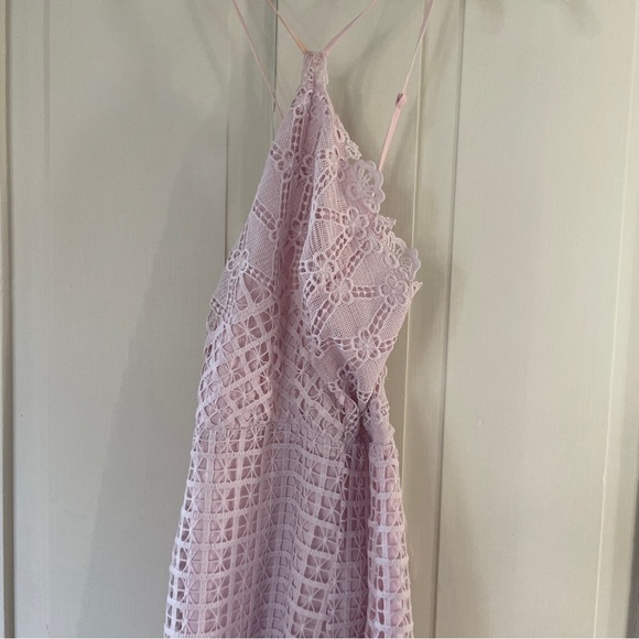 Lush Light Pastel Purple / Pink Lace Dress - Picture 4 of 11
